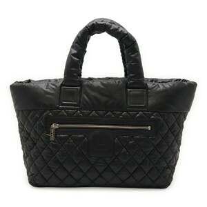 CHANEL Black Shoulder Bag
